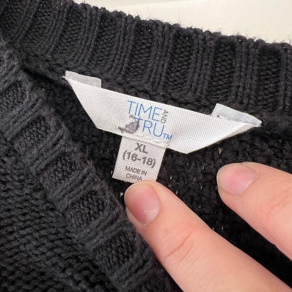 XL TIME AND TRU GORGEOUS BOHO BLACK KNIT LONT SLEEVE PULLOVER - Picture 6 of 8